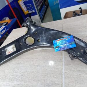 Tijera de Suspensión Derecha para Hyundai i30