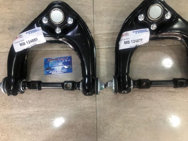 Tijera Superior para Montero Mitsubishi STD