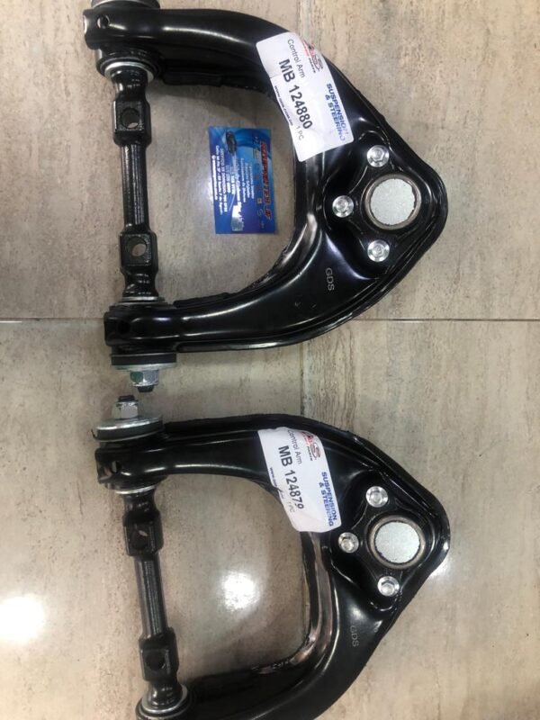 Tijera Superior para Montero Mitsubishi STD - Imagen 2